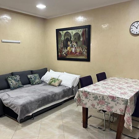 Appartement Elegant Et Climatise Au Centre Avec Terrasse - Proche Plage Et Attractions ! Tanger Exteriér fotografie