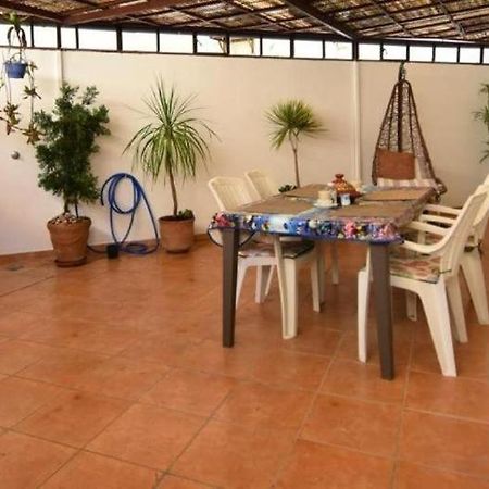 Appartement Elegant Et Climatise Au Centre Avec Terrasse - Proche Plage Et Attractions ! Tanger Exteriér fotografie